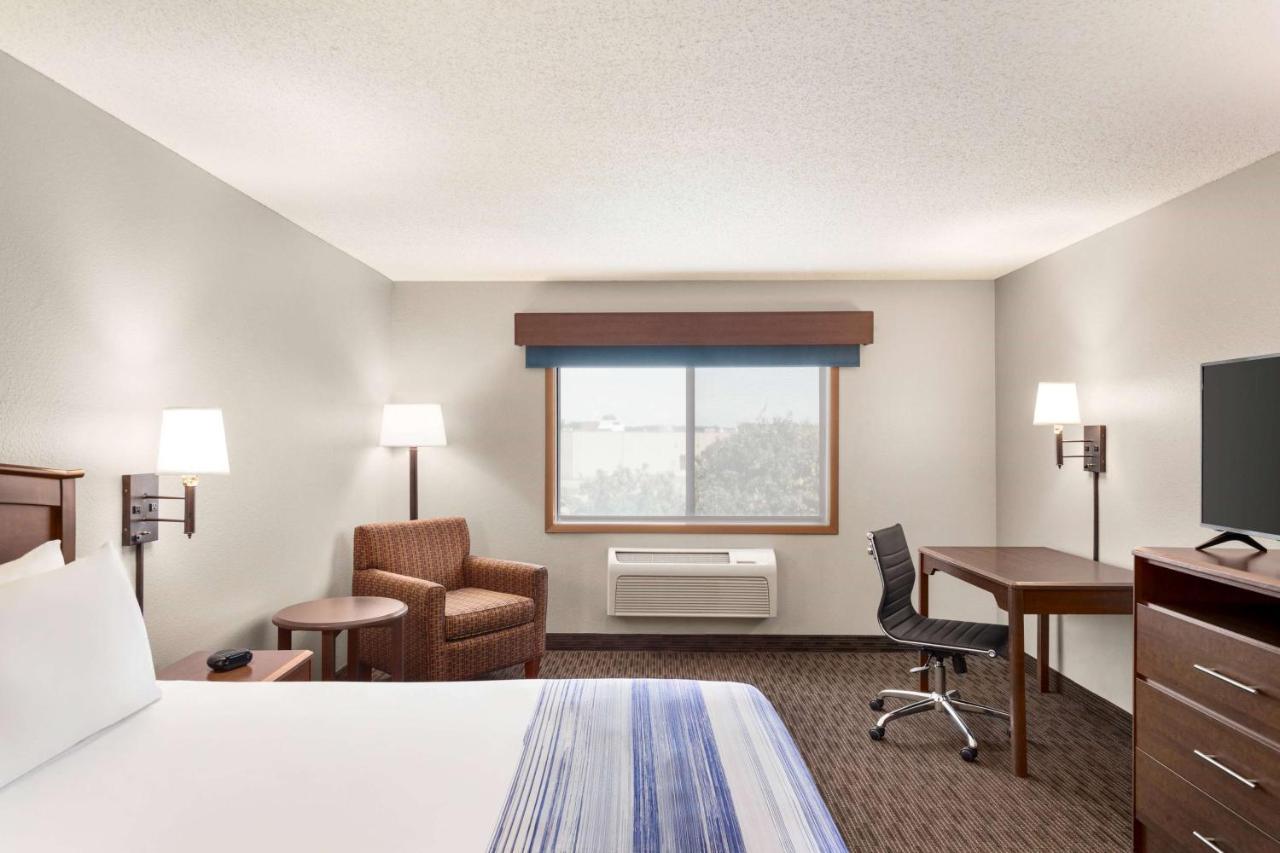 Americinn By Wyndham Sauk Centre Extérieur photo