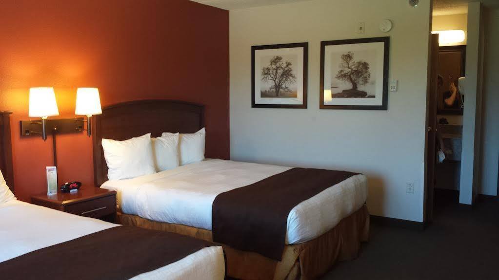 Americinn By Wyndham Sauk Centre Extérieur photo